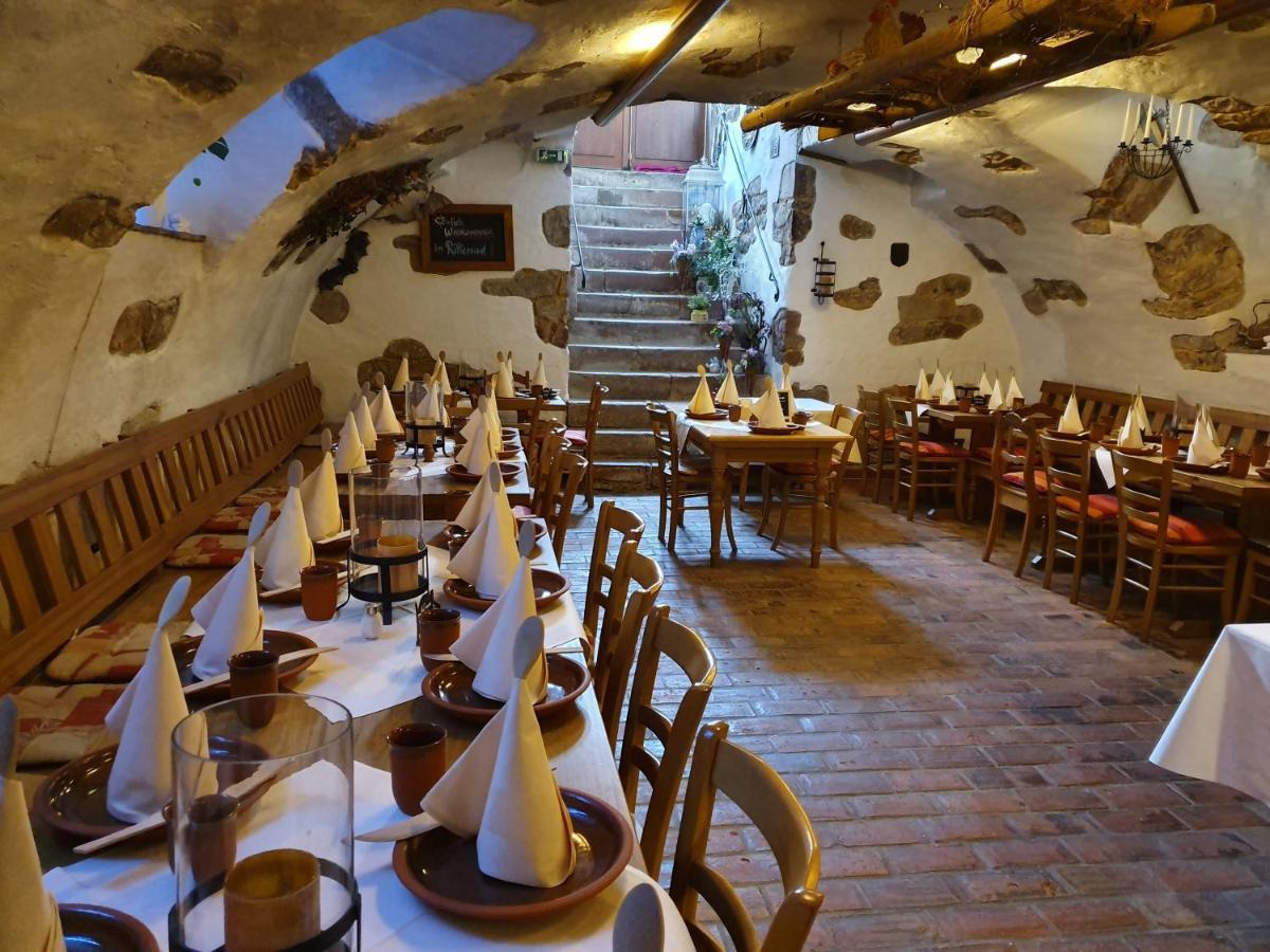 Landgasthaus Zum Engel Neuleiningen Exterior foto